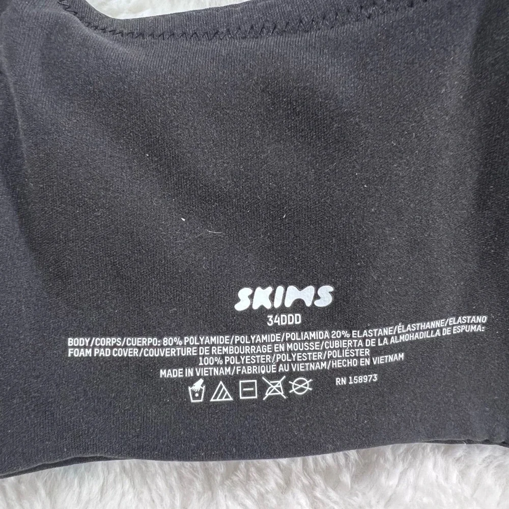 SKIMS‎ Women's Fits Everybody T-Shirt Bra Onyx Black BR-UWR-2294 Size 34DDD NWT - Picture 7 of 12